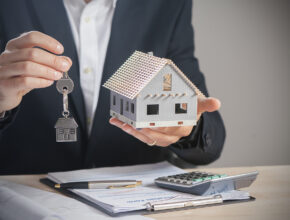 Home Insurance Claim Adjusters
